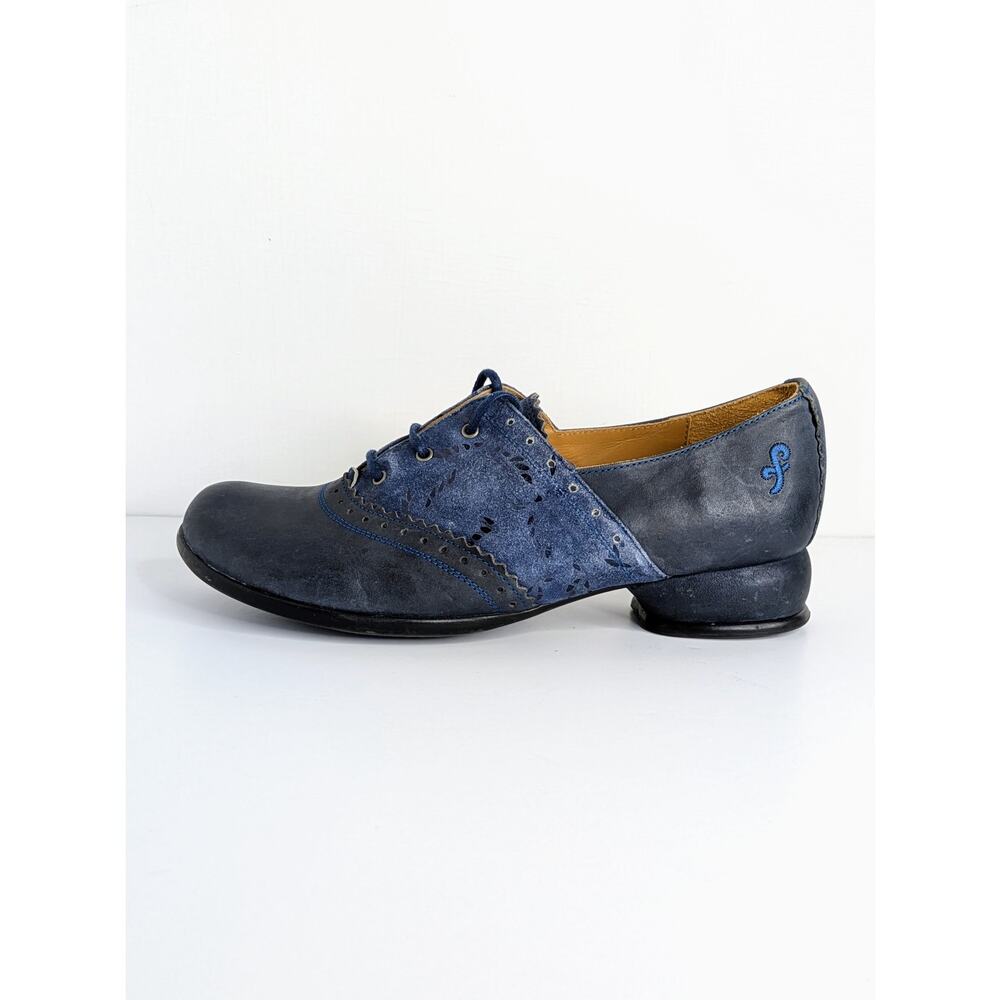 John Fluevog Erika Fellowship Oxford 9 Blue Two Tone Saddle Shoe Lace Low Heel - Picture 9 of 16